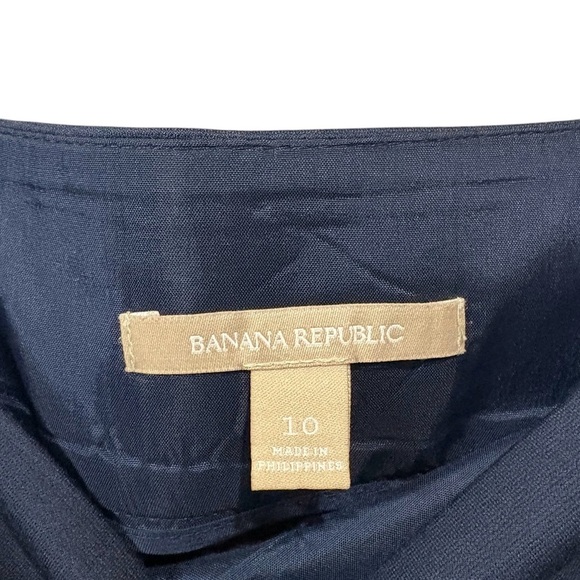 Banana Republic, Women's Navy Skirt, Size 10 - Picture 4 of 7